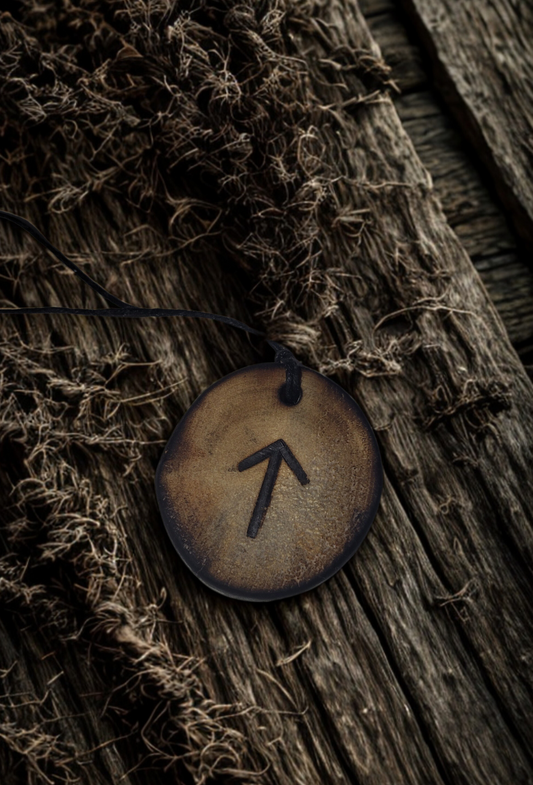 Tiwaz Rune Necklace – Honor